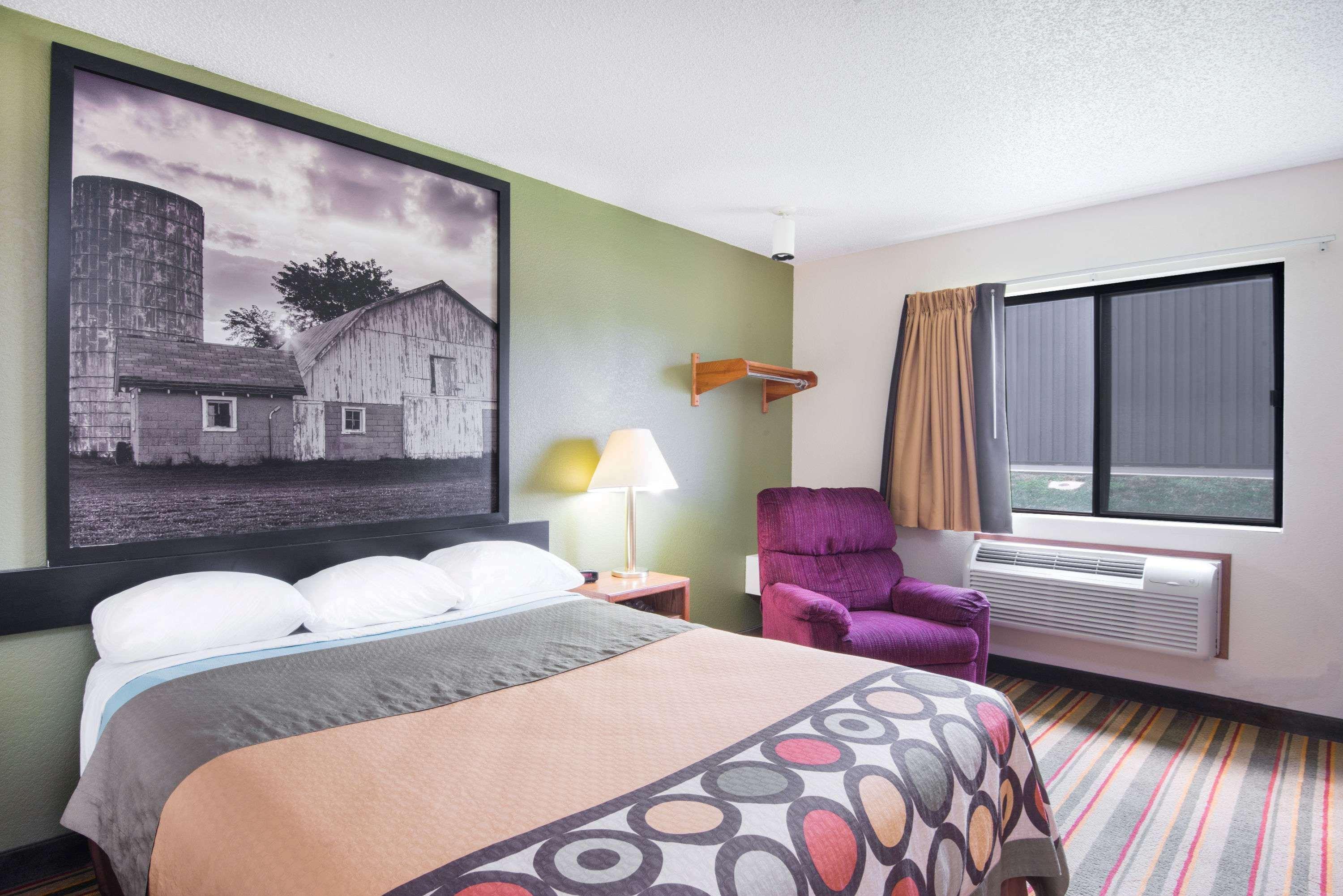 Super 8 By Wyndham El Dorado Hotel Buitenkant foto